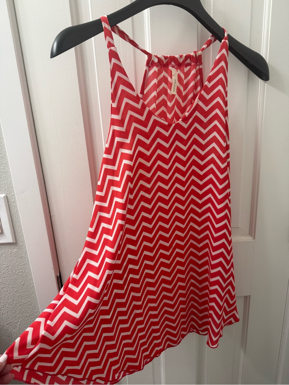 Cute Red & White Chevron Halter Tank, Sz M